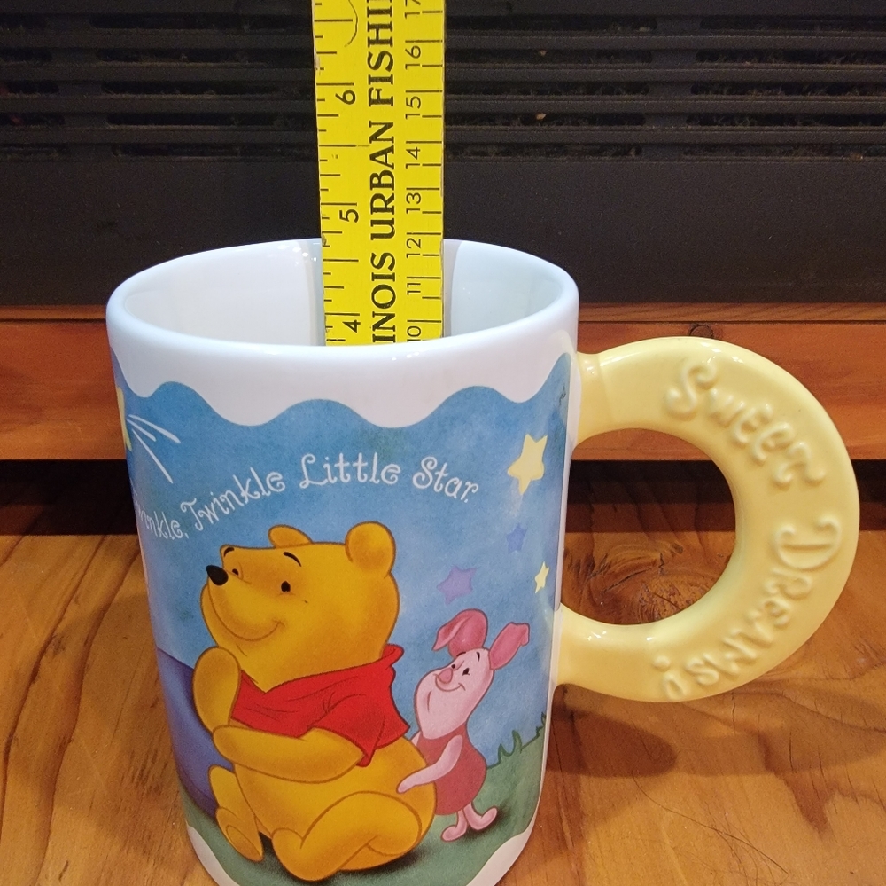 Vintage  disney Winnine the Pooh "Twinkle‎ little Star" Coffee Mug